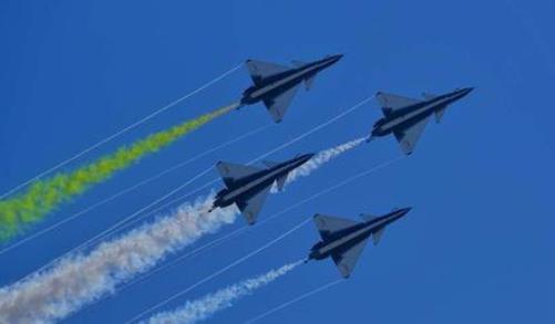 红鹰战机