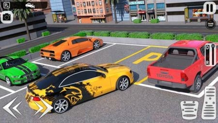 普拉多市停车场汽车3D截图