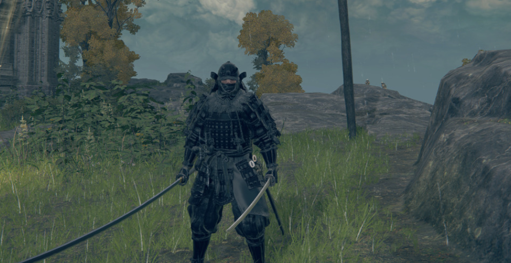 《艾尔登法环》武士初始套装全黑配色MOD截图